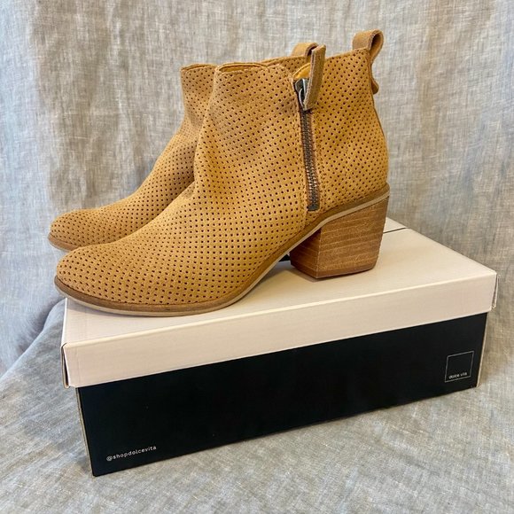 Dolce Vita Sable Camel Suede Ankle Boot Size 6.5 - Picture 4 of 9